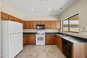 6917 S 50th Glen, Laveen, AZ 85339