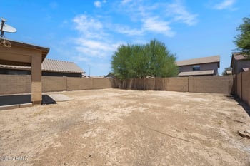6917 S 50th Glen, Laveen, AZ 85339