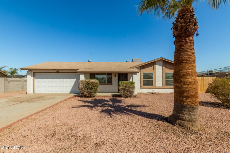 6918 W Vogel Ave, Peoria, AZ 85345