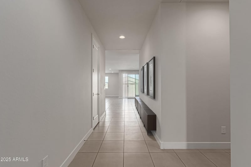 6918 Winston Dr, Laveen, AZ 85339