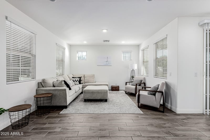 6919 Boise St, Mesa, AZ 85207