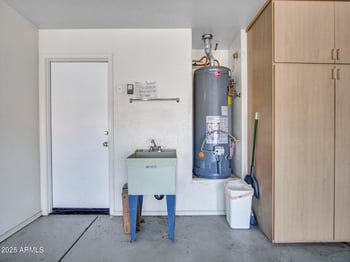 6919 Rowel Rd, Peoria, AZ 85383