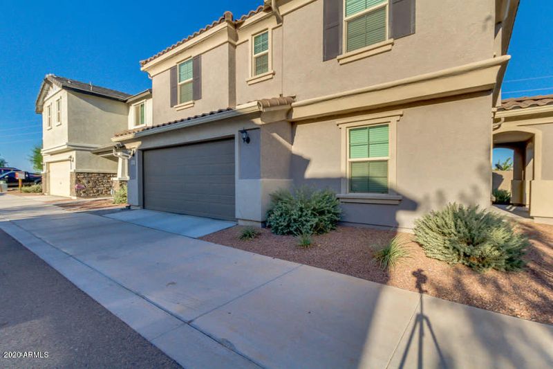 6920 E Peralta Cir, Mesa, AZ 85212