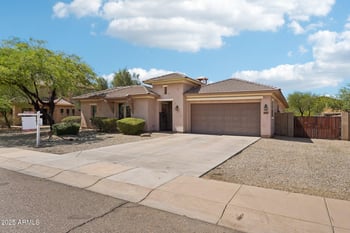 6920 Fremont Rd, Laveen, AZ 85339