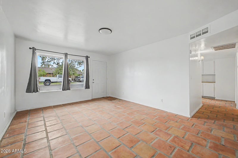 6920 W Fillmore St, Phoenix, AZ 85043