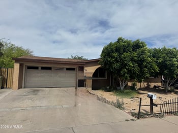 6920 Palo Verde Dr, Glendale, AZ 85303