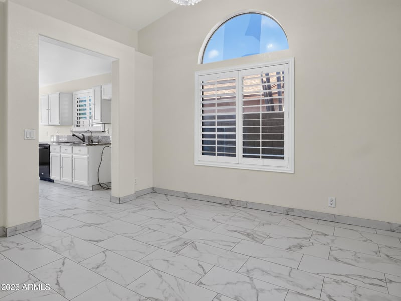 6921 W Ocotillo Rd, Glendale, AZ 85303