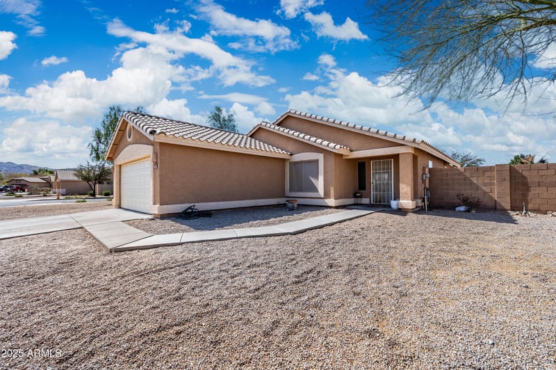 6922 26th Ln, Phoenix, AZ 85041