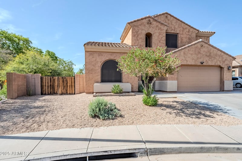6922 S Black Hills Way, Chandler, AZ 85249
