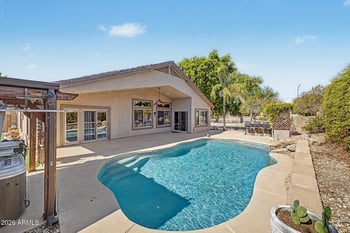 6922 W Monona Dr, Glendale, AZ 85308