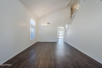 6923 37th Glen, Phoenix, AZ 85041