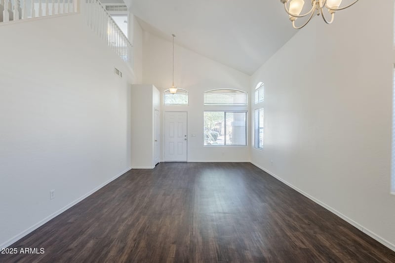 6923 37th Glen, Phoenix, AZ 85041