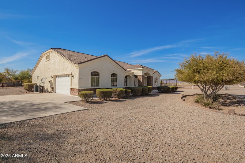 6924 219th Dr, Buckeye, AZ 85326