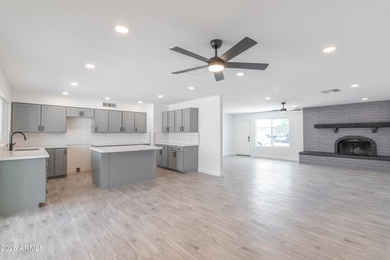 6924 W Beatrice St, Phoenix, AZ 85043