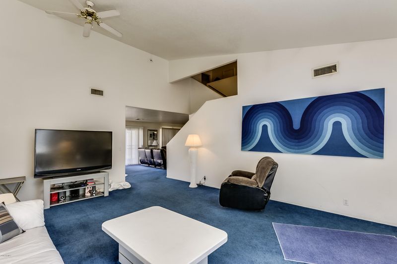 6924 W Osborn Rd, Phoenix, AZ 85033