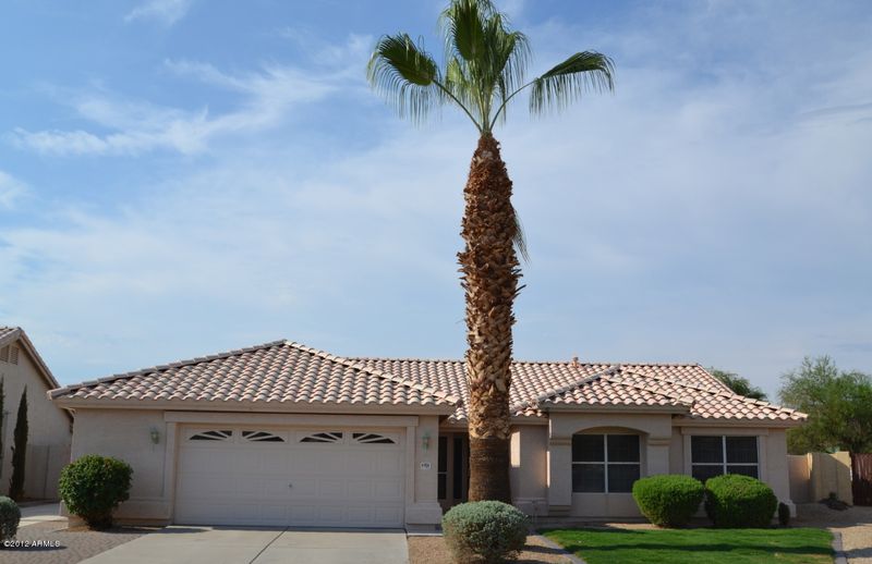 6924 W Williams Dr, Glendale, AZ 85310