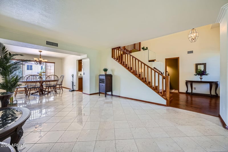 6925 Tonto Dr, Glendale, AZ 85308