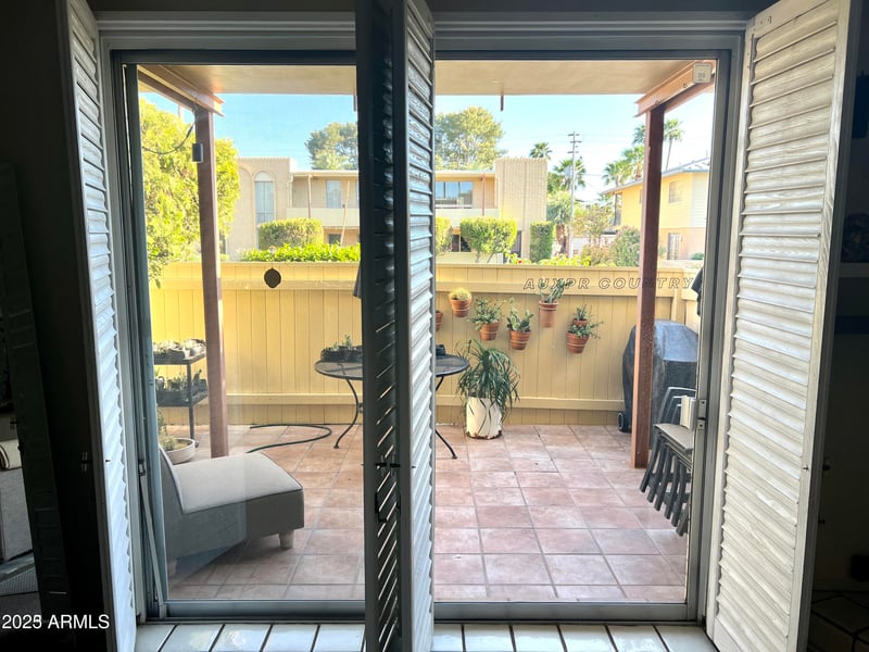 6926 3rd St, Scottsdale, AZ 85251