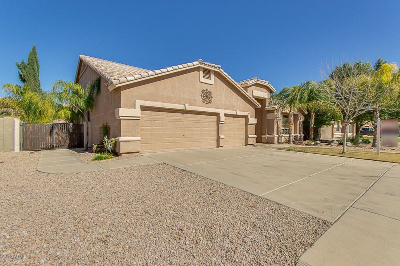 6926 E Monte Ave, Mesa, AZ 85209
