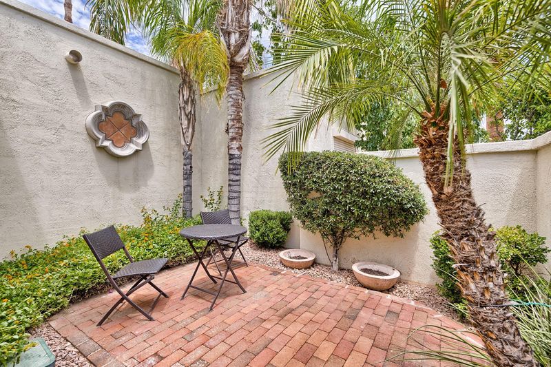 6926 E Montecito Ave, Scottsdale, AZ 85251