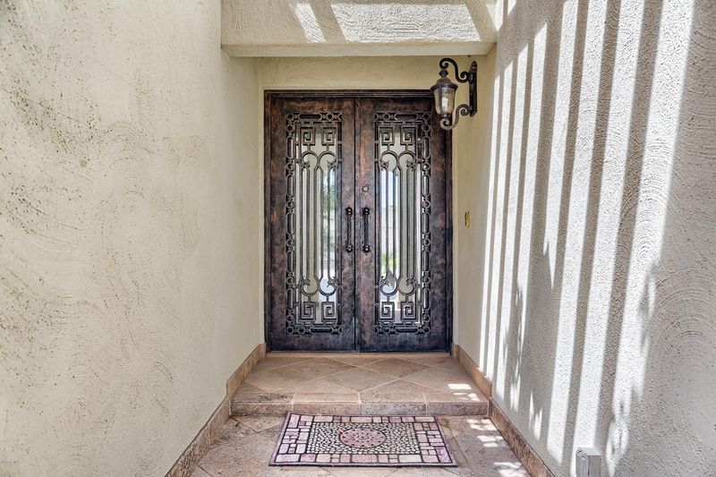 6926 E Montecito Ave, Scottsdale, AZ 85251