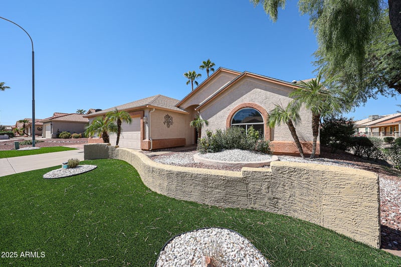 6926 Oakmont Dr, Chandler, AZ 85249