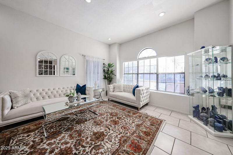 6926 Topeka Dr, Glendale, AZ 85308