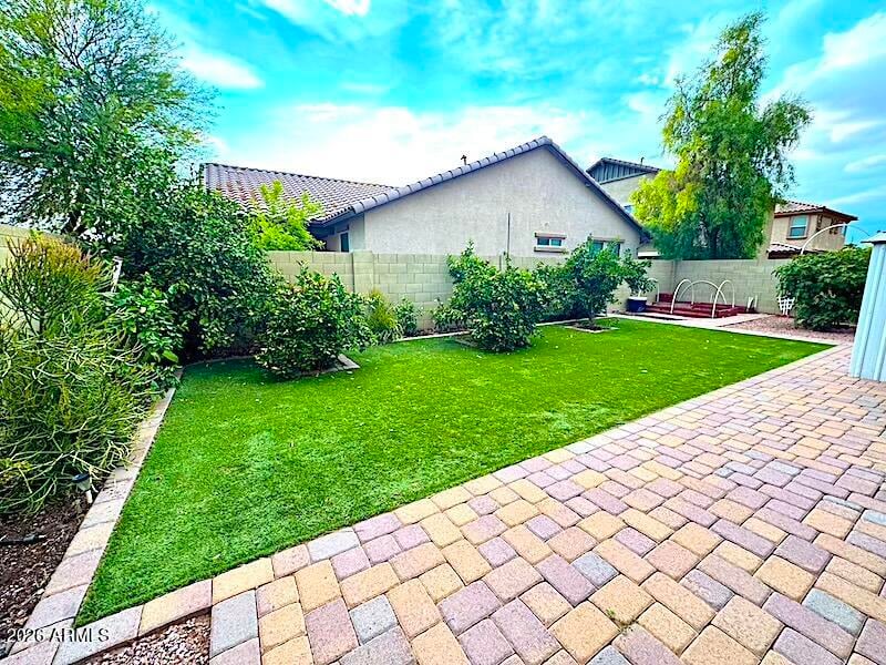 6927 E Peralta Cir, Mesa, AZ 85212