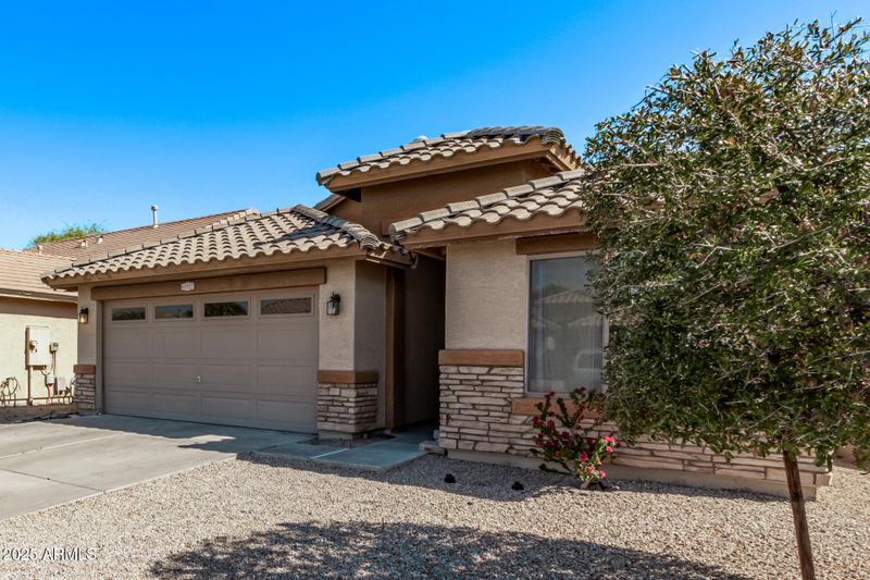 6927 S 46th Dr, Laveen, AZ 85339