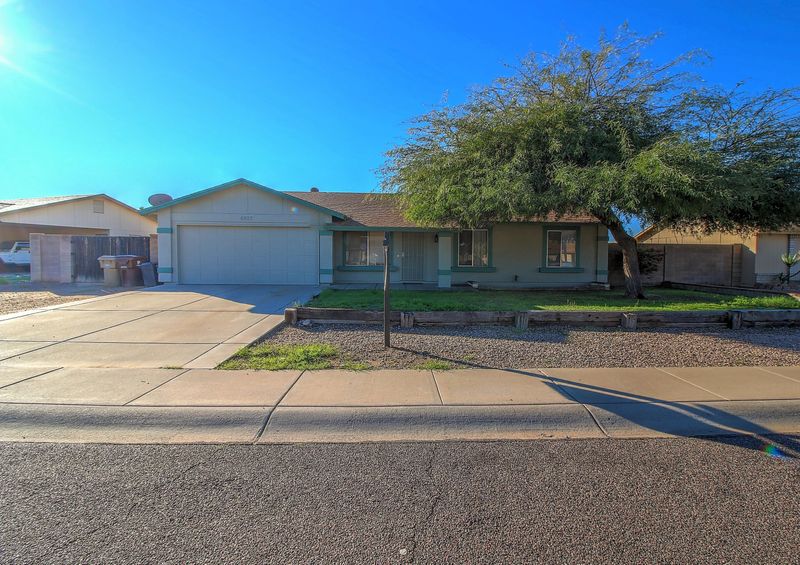 6927 W Vogel Ave, Peoria, AZ 85345
