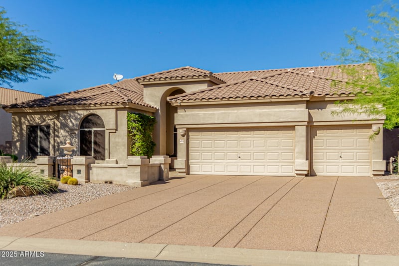 6928 Trailridge Cir, Mesa, AZ 85207