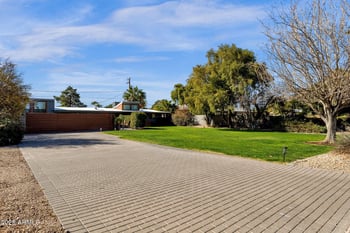 6929 Chaparral Rd, Paradise Valley, AZ 85253