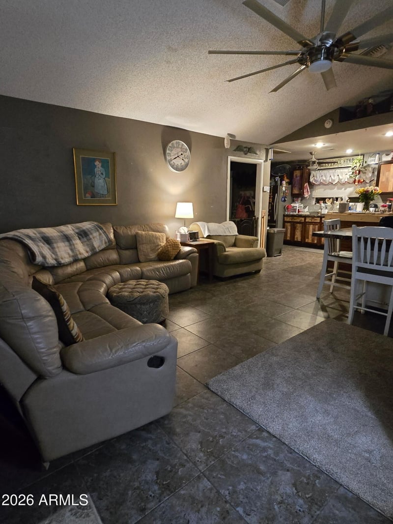 6929 W Ironwood Dr, Peoria, AZ 85345