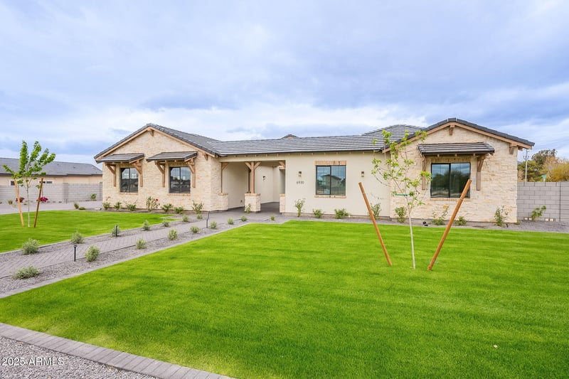 6930 N 178th Ln, Waddell, AZ 85355
