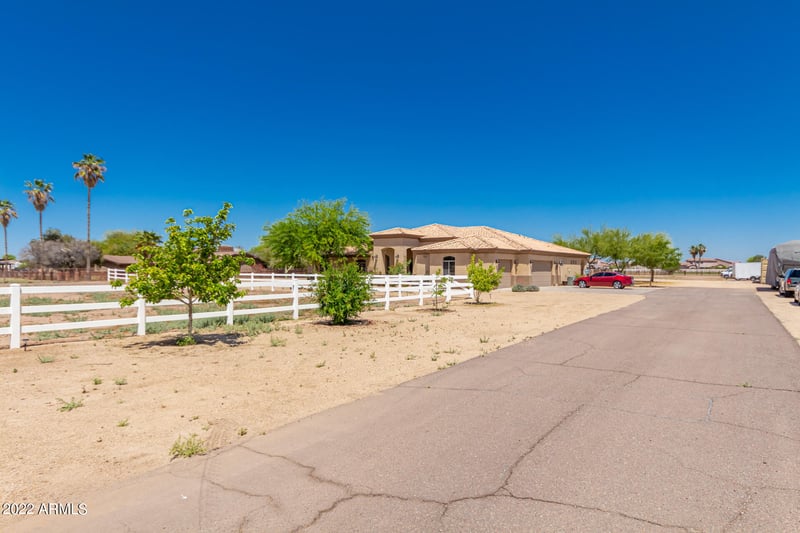 6930 W Baseline Rd, Laveen, AZ 85339