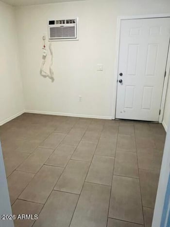 6930 W Lewis Ave, Phoenix, AZ 85035