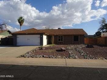 6931 Beryl Ave, Peoria, AZ 85345
