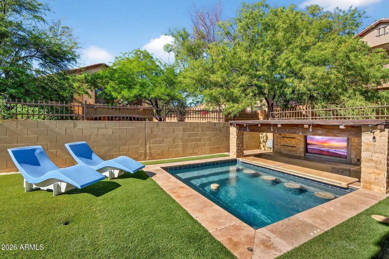 6932 E Pearl St, Mesa, AZ 85207