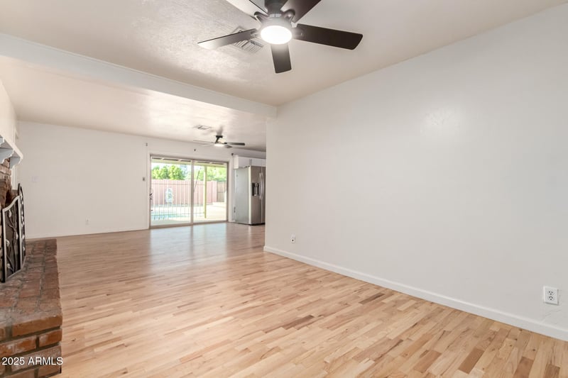 6932 Latham St, Scottsdale, AZ 85257