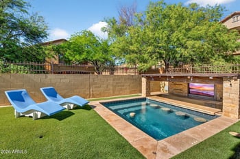 6932 Pearl St, Mesa, AZ 85207