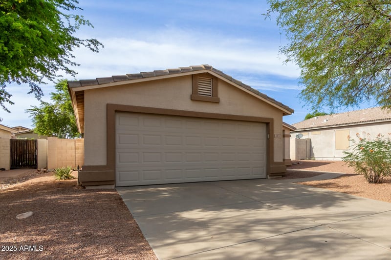 6932 Russet Sky Way, Gold Canyon, AZ 85118