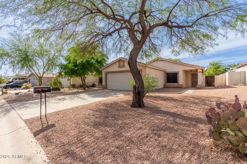 6932 Russet Sky Way, Gold Canyon, AZ 85118