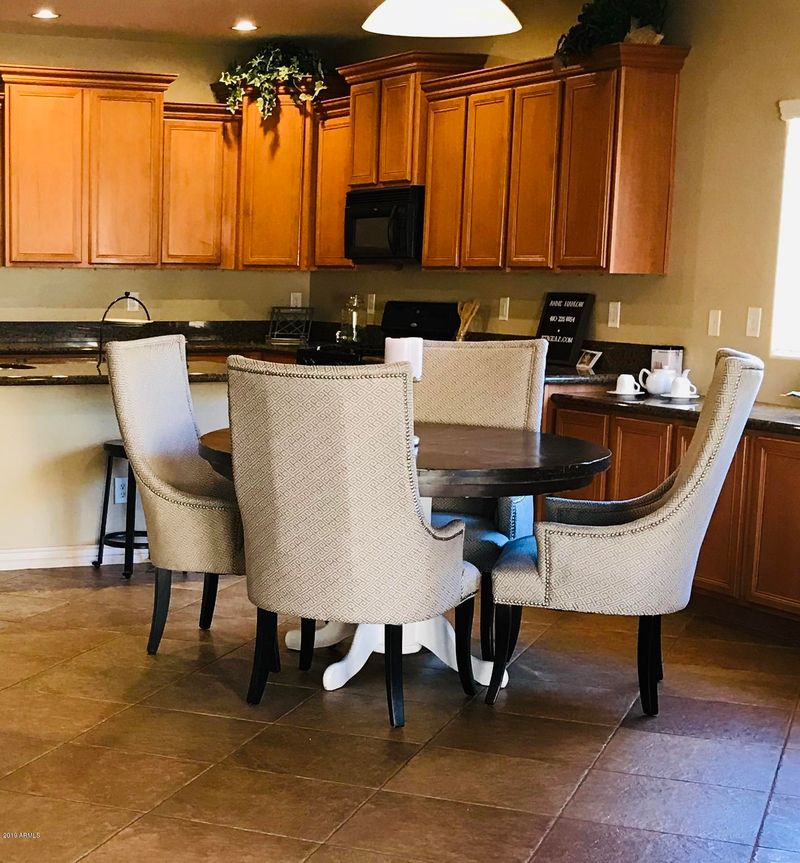 6933 S Ruby Dr, Chandler, AZ 85249