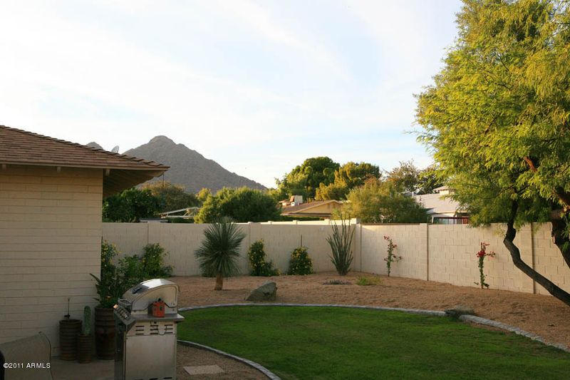 6934 E Pasadena Ave, Paradise Valley, AZ 85253
