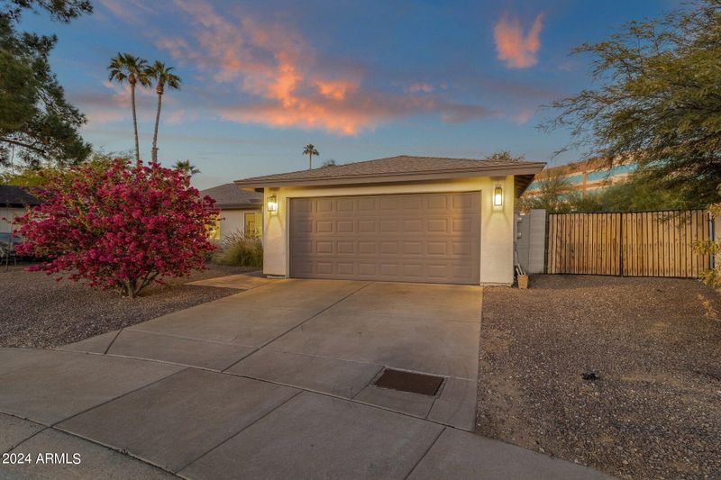 6934 E Sandra Ter, Scottsdale, AZ 85254