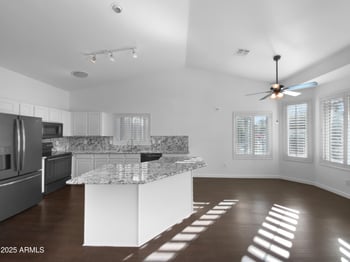 6934 Oakmont Dr, Chandler, AZ 85249