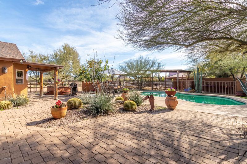 6935 E Lone Mountain Rd, Scottsdale, AZ 85266