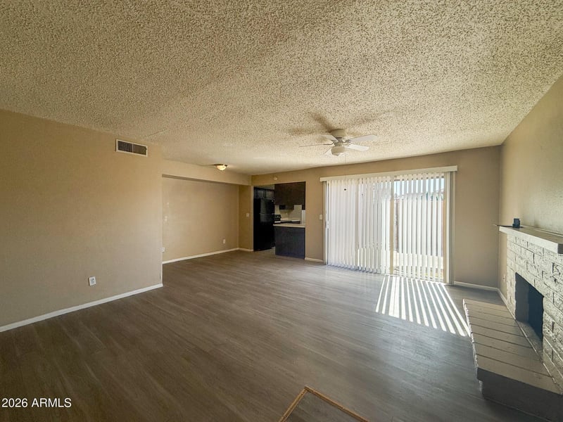 6935 Devonshire Ave #1359, Phoenix, AZ 85033