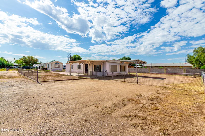 6935 Zoe Ella Way, Peoria, AZ 85382