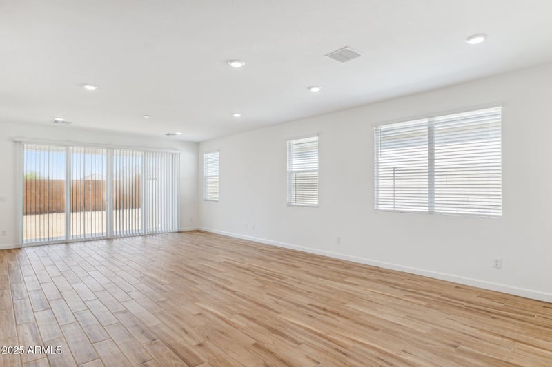 6938 Buckhorn Trl, Peoria, AZ 85383